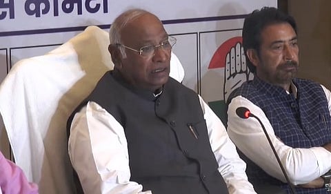 Kharge Confident of INDIA Bloc's Victory in Jharkhand Polls
