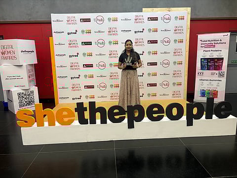 Meena Kotwal Honored with 'Digital Women Awards' for Championing Marginalized Voices through Digital Journalism