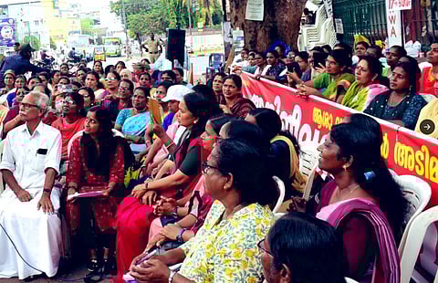 Kerala Asha Workers' Protest Gains Support from MoS Gopi and Congress MP Gandhi