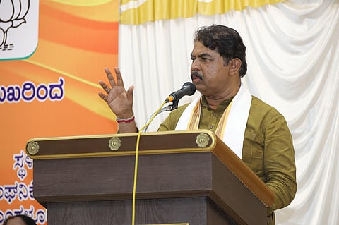 Karnataka BJP demands all-party meet, public debate on caste census resurvey