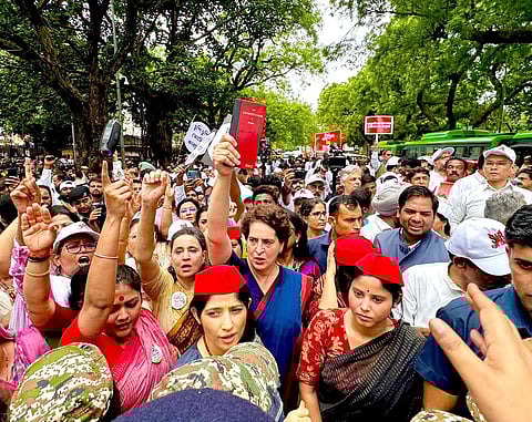 The protest saw participation from top politicians and hundreds of parliamentarians.