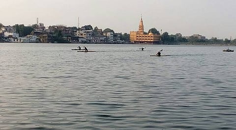 The Madhya Pradesh Pollution Control Board (MPPCB) categorises most Bhopal lakes as B and C class waterbodies. This means they are not fit for direct consumption, with the Lower Lake and Shahpura lake among the most polluted.