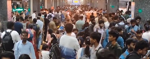 Disturbing visuals from the media show women with young children, youth particularly young women-and other members of the public left stranded for prolonged periods and this has been visible in various locations all over Tamil Nadu, such as Coimbatore and Trichy.