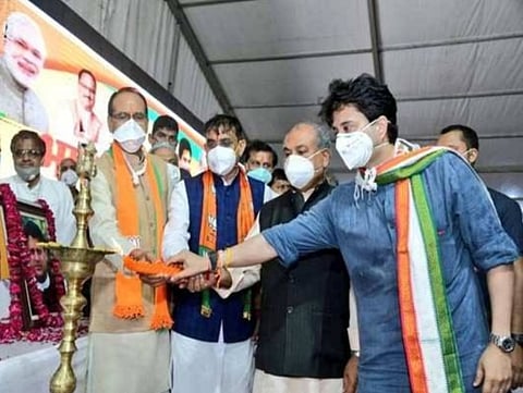 भाजपा ने सिंधिया के साथ 'कांग्रेसी रजवाड़े' ग्वालियर में खेला उपचुनावी मिलन का गेम