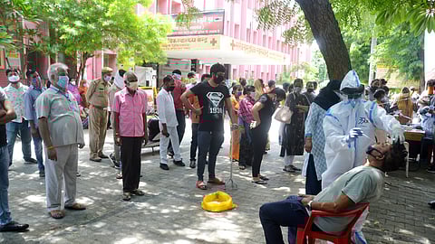 Lucknow Logs All-Time High Of 999 New Cases, Maintains Its 'COVID Capital' Tag