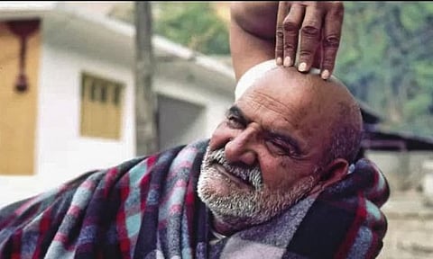 नीब करोली बाबा की अनंत कथाएँ : रो मत लड़का हो जायेगा