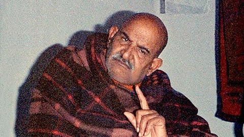 नीब करोली बाबा की अनंत कथाएँ : भक्त के दारिद्रय का उन्मूलन