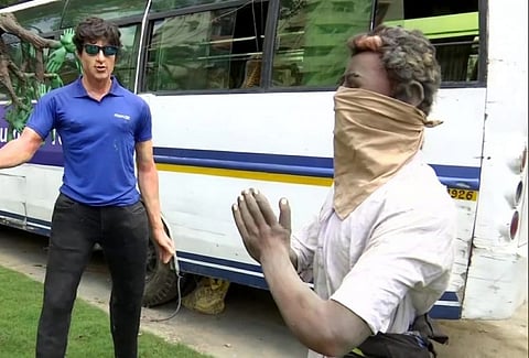 At This Durga Puja Pandal In Kolkata, Sonu Sood Is The Hero Sans The Cape