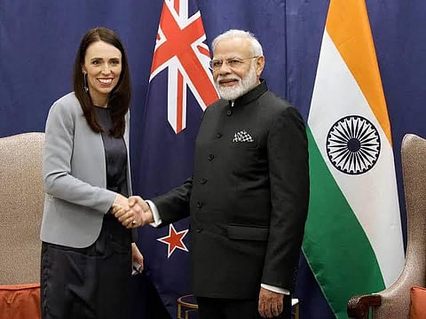 وزیر اعظم نے نیوزی لینڈ کی وزیر اعظم کو ان کی زبردست فتح کے لئے مبارکباد پیش کی