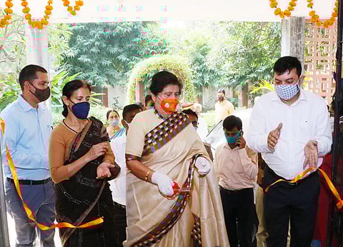 संयुक्ता भाटिया ने किया ‘नारी उत्थान’ विषय पर अभिलेख प्रदर्शनी का उद्घाटन