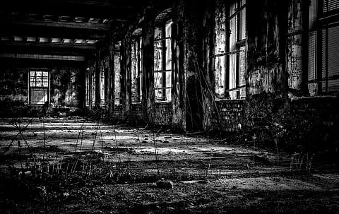 एक दिन यह ऊंची इमारतें ढह जाएंगी..