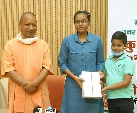 Yogi Felicitates NEET Topper Akansha Singh, State To Bear Expenses Of Her MBBS Studies