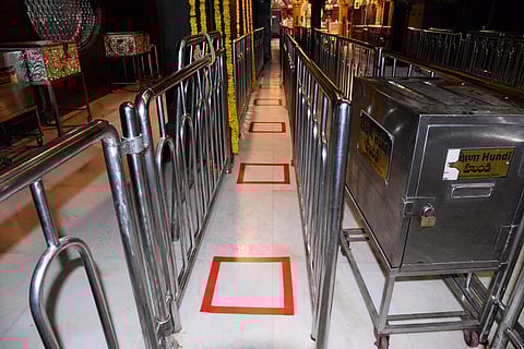 After 283 Days, Shirdi Welcomes Devotees To Have Darshan Of Sai Baba