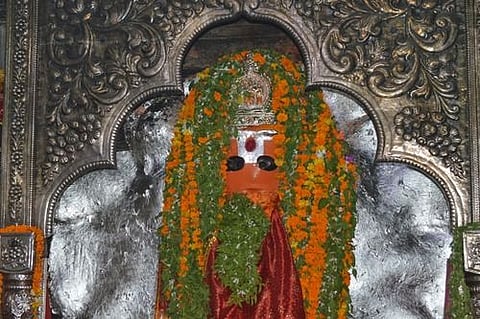 बाबा नीब करौरी की अनंत कथाएँ : पनकी हनुमान मंदिर की स्थापना और वहाँ हुए कई चमत्कार