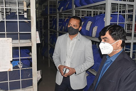 Kanpur Divisional Commissioner Raps Officials For Decline In Mining Revenue