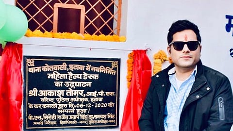 Young UP Cop Offers His Competitive Exams Preparatory Notes To Wannabe Civil Service Aspirants, Wins Hearts