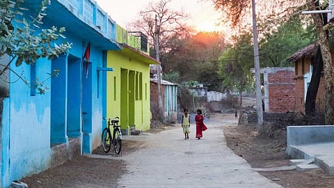 100 Village Panchayats Of Gorakhpur To Be Developed As Model Villages