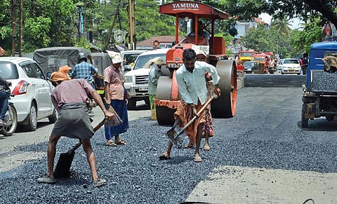 'Road Ambulances' To Improve 'Health' Of Roads In Uttar Pradesh