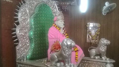 गंगा किनारे, कानपुर में बाबा मिले और दिखाया अपना दर...एक साईं भक्त के जीवन की सच्ची कहानियाँ