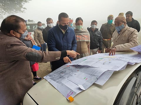 Mega Leather Cluster Project In Kanpur Gains Momentum, Commissioner Visits Site