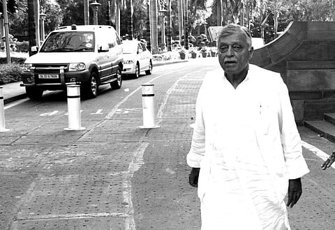 Former Union Minister And Close Friend Of Rajiv Gandhi, Satish Sharma Passes Away