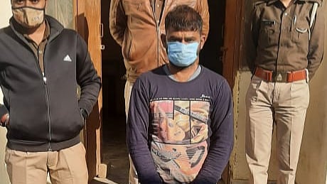 Criminal Who Robbed Trucks Arrested By Lucknow Police