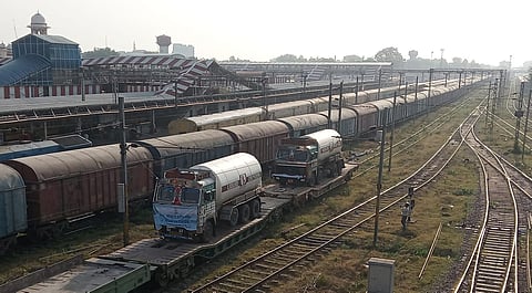 Some Relief To Lucknow As Two Tankers Of Oxygen Reach City From Bokaro