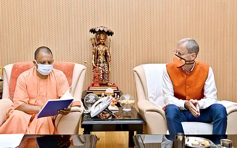 Dutch Ambassador Meets Yogi, Offers Help In Modern Technology Use In Dairy