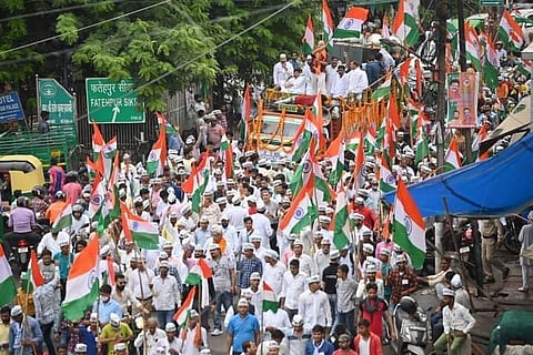 तिरंगा संकल्प यात्रा को मिले जनसमर्थन से बौखलाई योगी सरकार, पर हम डरने वाले नहीं: आप प्रदेश अध्यक्ष सभाजीत सिंह