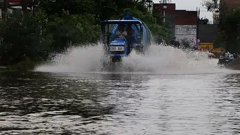 'Yellow Alert' Sounded In 28 Districts Of Uttar Pradesh As Skies Open Up