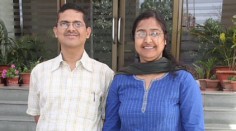 FIR Against Amitabh Thakur, Wife Nutan For Assaulting Cops And Obstructing Government Work