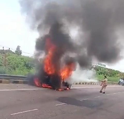 Moving Car Catches Fire On Shaheed Path In Lucknow, Completely Gutted