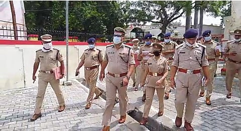 मैनपुरी में आईजी आगरा के निरीक्षण में शिकायत पेटिका में मिली पांच माह पुरानी शिकायतें