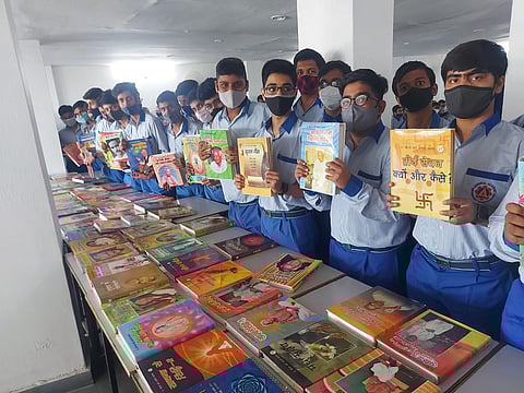 गायत्री ज्ञान मंदिर का ज्ञान यज्ञ अभियान के 347वाँ युगऋषि सम्पूर्ण वाङ्मय साहित्य की स्थापना