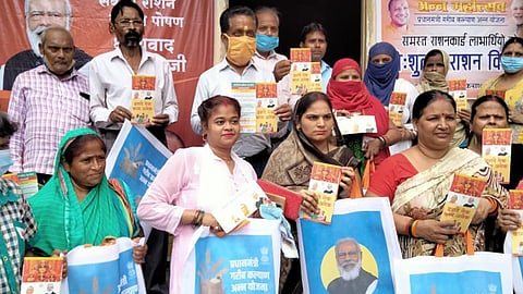 Approx 122 Lakh MT Of Free Grains Distributed Since First Wave Of Covid-19 In UP