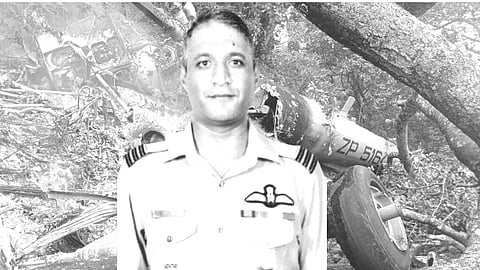 Lone Survivor Of Coonoor Chopper Crash Gp Captain Varun Singh Passes Away
