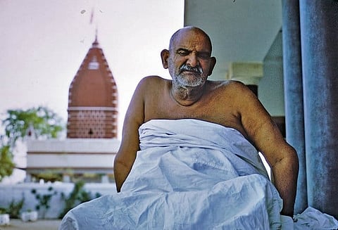 नीब करौरी बाबा की अनंत कथाएँ: "हम पहले मिल चुके हैं”