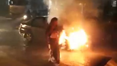 Car Turns Into Ball Of Fire In Prayagraj, Family Escapes Unhurt