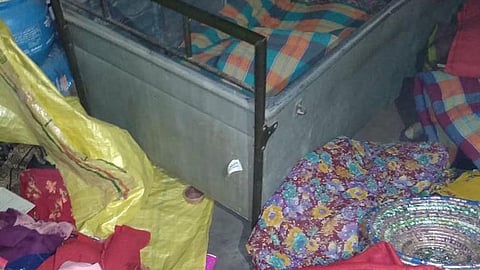 इटावा में पूर्व प्रधान के घर से चोरों ने लाखों का माल उड़ाया, अज्ञात के विरुद्ध मुक़दमा दर्ज