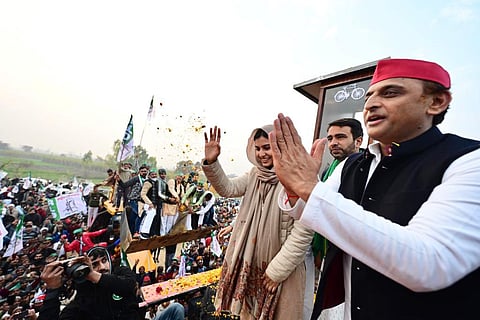 FIR Against Akhilesh-Jayant In Noida For Violating Model Code Of Conduct