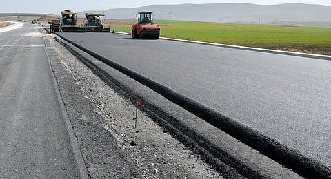 New Guinness World Record Created By NHAI In Laying 75 Km Of Bituminous Concrete In A Single Lane On NH53