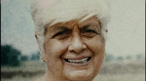 Vinny Chitluri Who Dedicated Her Life To Documenting Life History of Shirdi Sai Baba Passes Away