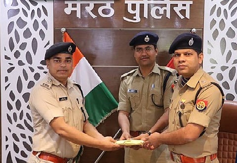 Assam Police Hands Reward Prize Of Rs Two Lakh To SSP Meerut For Busting A Cattle Smuggling Gang