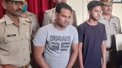 GRP Arrests Two Youngsters With 700 Live Cartridges At Tundla Railway Station