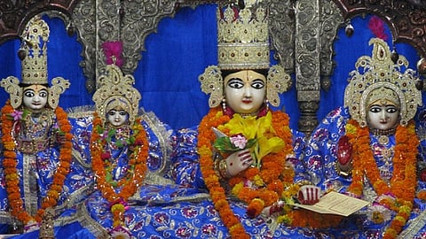 अयोध्या में 'कनक भवन' एवं 'हनुमानगढ़ी' के बीच में एक आश्रम की कहानी, आ जाएगा आँख में पानी…