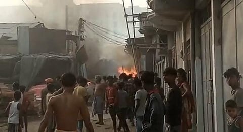 Massive Fire At Plywood Factory In Lucknow’s Aishbagh Locality