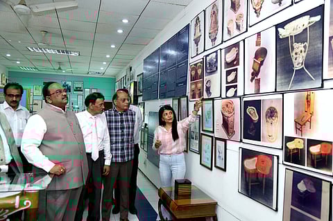 Indian Oil Officials Visit Sulabh Campus, Awe-struck By Museum Of Toilets