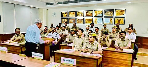 Police Personnel, Bystanders Being Trained For First Aid To Accident Victims On 296-km-Long Bundelkhand Expressway