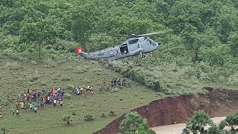 Indian Navy Comes To The Rescue Of People Hit By Massive Flooding Of Godavari