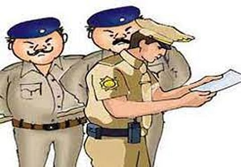 चंदौली में पुलिस अधीक्षक अंकुर अग्रवाल ने नौ पुलिस कर्मियों का कार्य क्षेत्र बदला